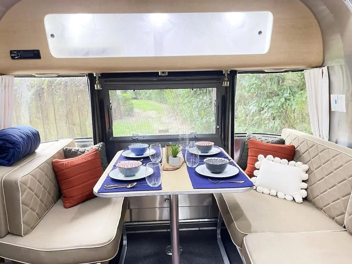 Holiday home Amazing Home & Modern Airstreams Near Beach & City Sleeps 22! Savannah