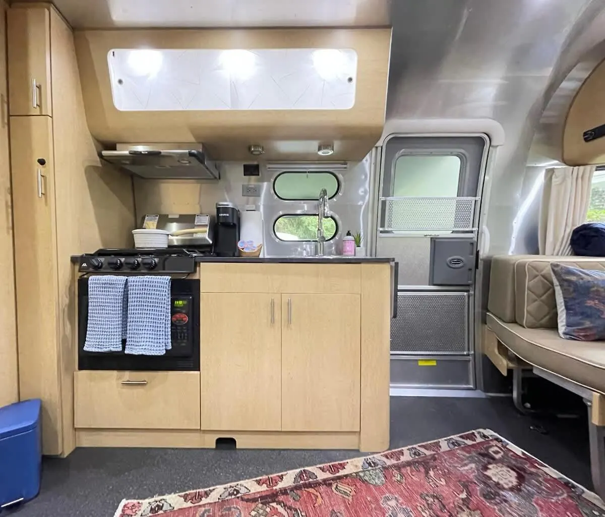 Amazing Home & Modern Airstreams Near Beach & City Sleeps 22! Savannah United States