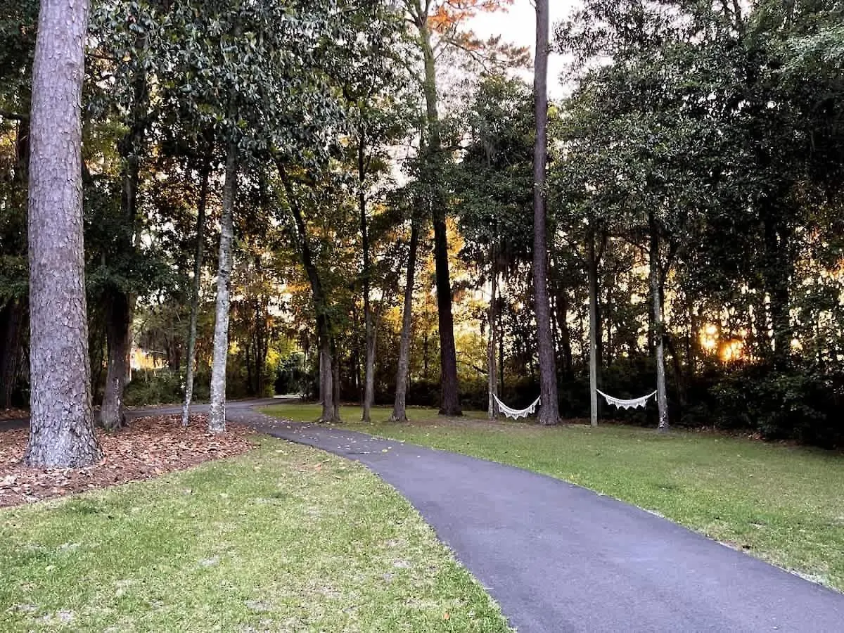 Holiday home Amazing Home & Modern Airstreams Near Beach & City Sleeps 22! Savannah