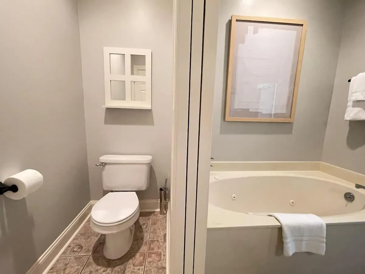 Holiday home Amazing Home & Modern Airstreams Near Beach & City Sleeps 22! Savannah United States