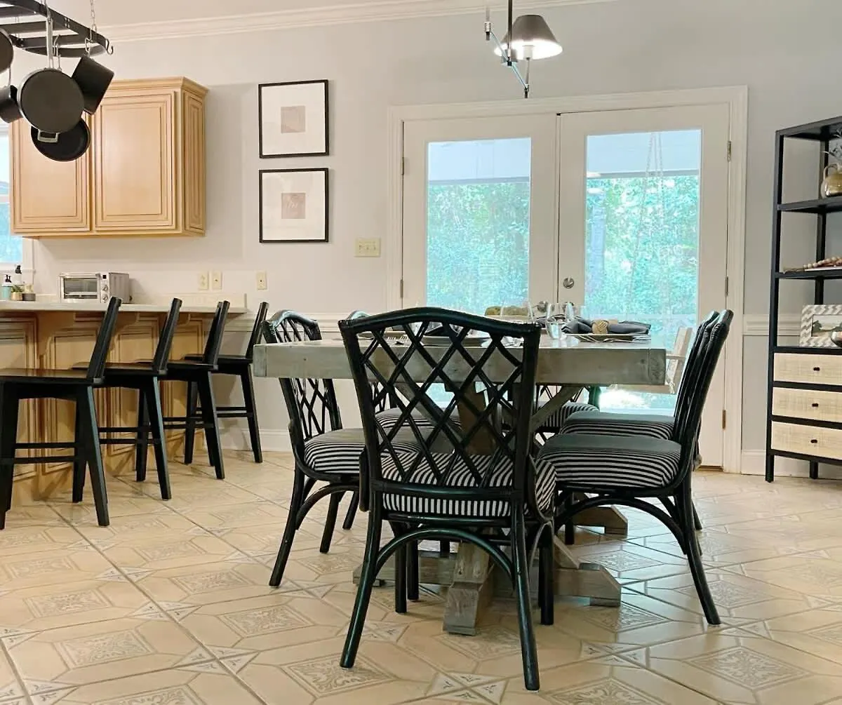 Amazing Home & Modern Airstreams Near Beach & City Sleeps 22! Savannah Holiday home