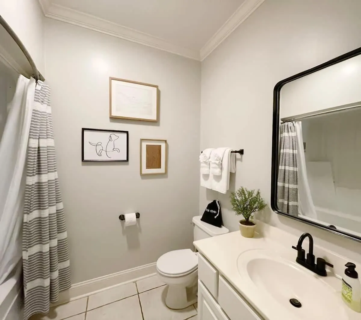 Amazing Home & Modern Airstreams Near Beach & City Sleeps 22! Savannah Holiday home